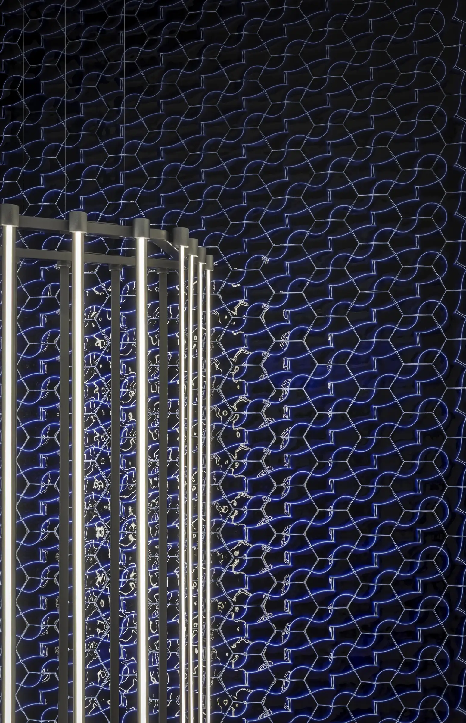 Cadenza Bugatti blue setting